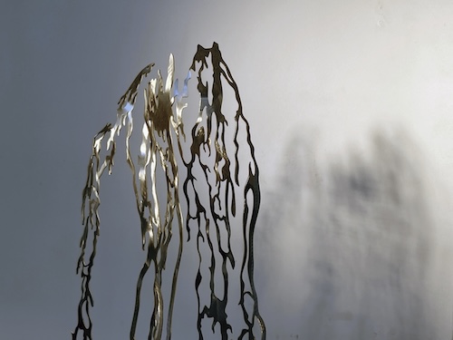 Sylvie de Meurville, Chutes